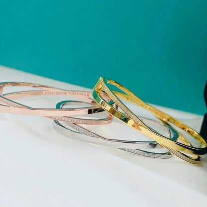 [Ornora Jewelry]NARROW HINGED BANGLEIN WITH DIAMONDS SMALL