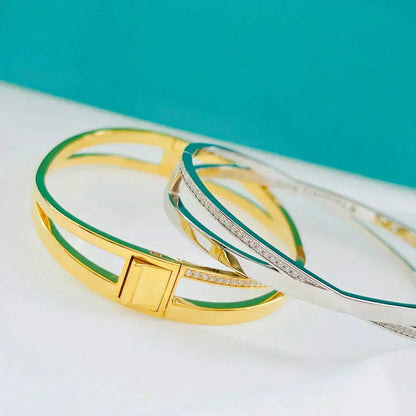 [Ornora Jewelry]NARROW HINGED BANGLEIN WITH DIAMONDS SMALL