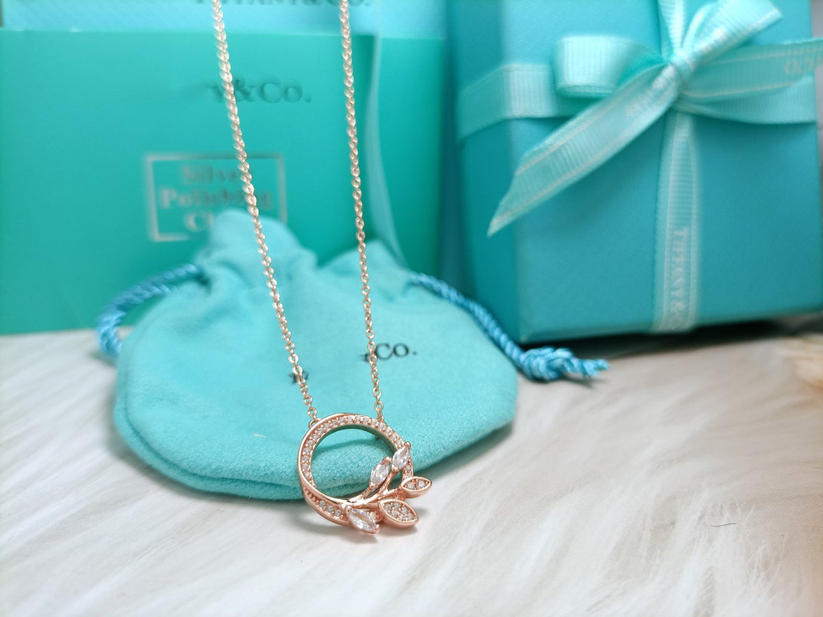 [Ornora Jewelry]DIAMOND VINE CIRCLE PENDANT PLATINUM NECKLACE