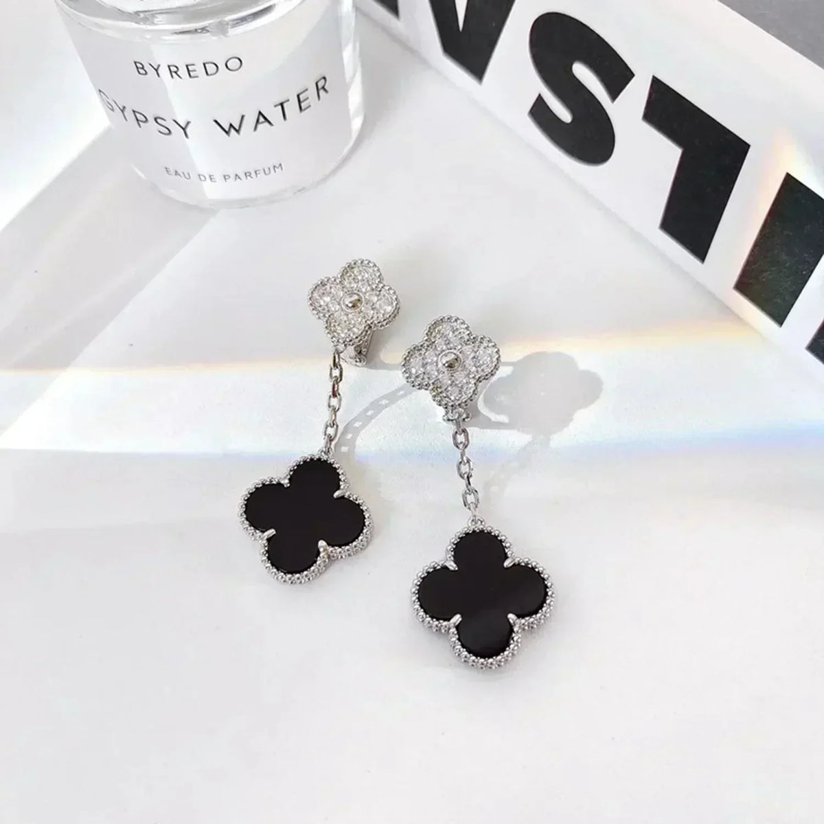 [OrnoraJewelry]CLOVER 2 MOTIFS  DIAMOND ONYX EARRINGS SILVER