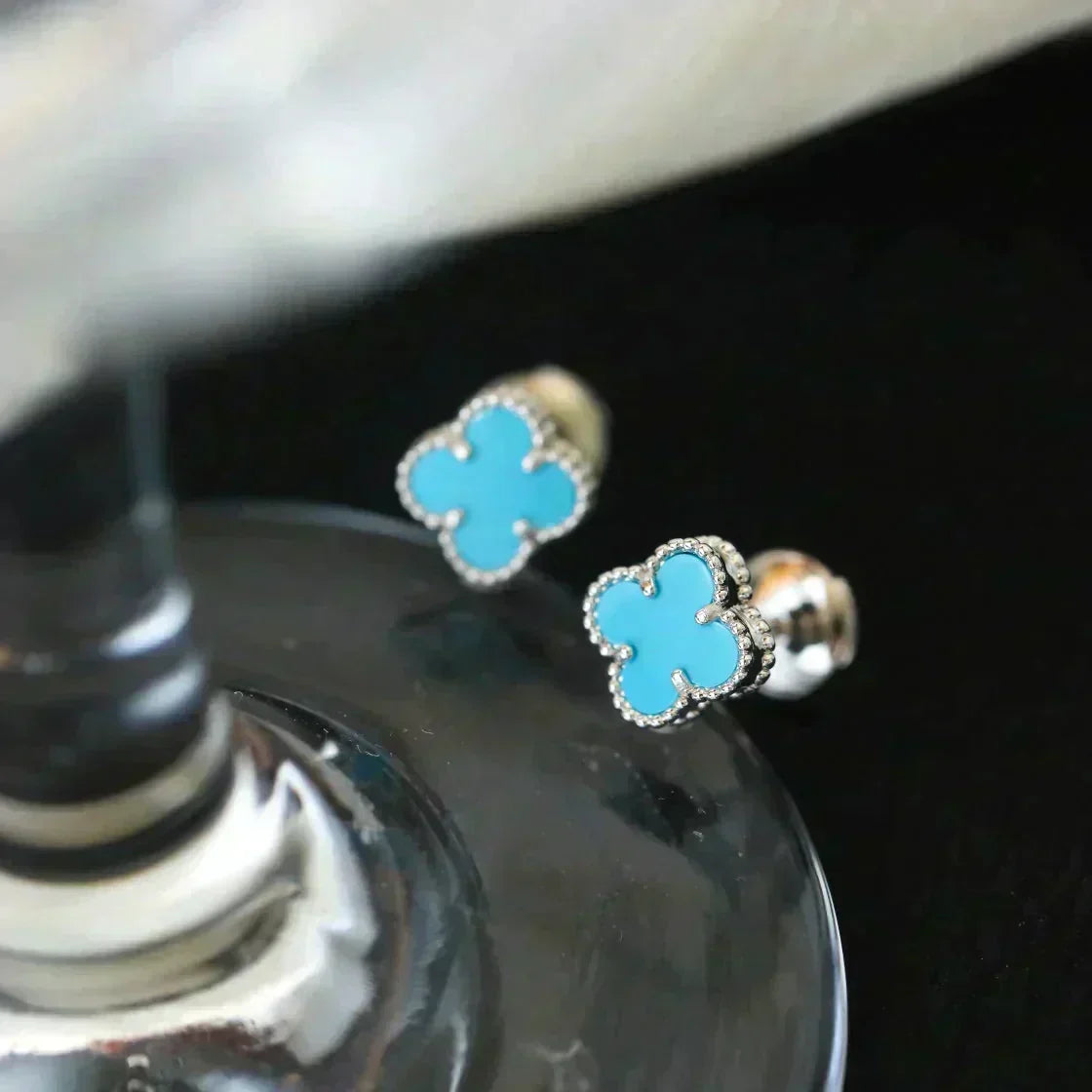 [OrnoraJewelry]CLOVER MINI 9.5MM ONYX STUD EARRINGS SILVER