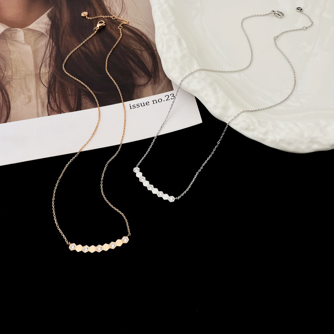[OrnoraJewelry]BEE MY LOVE DIAMOND NECKLACE