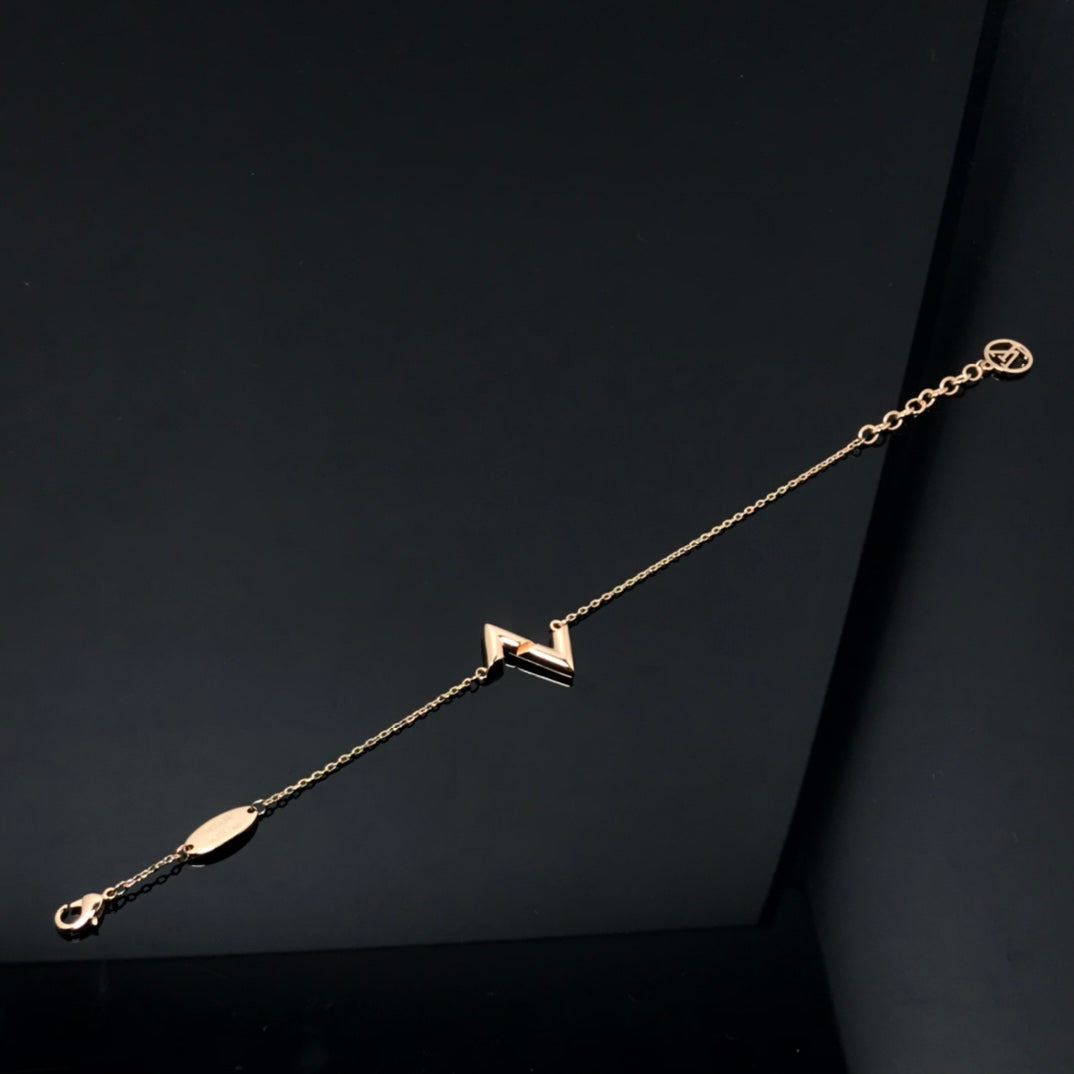 [OrnoraJewelry]VOLT LV LOGO BRACELET