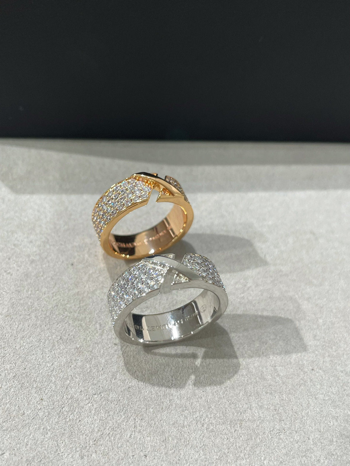 [OrnoraJewelry]LIENS EVIDENCE  DIAMOND PAVED RING