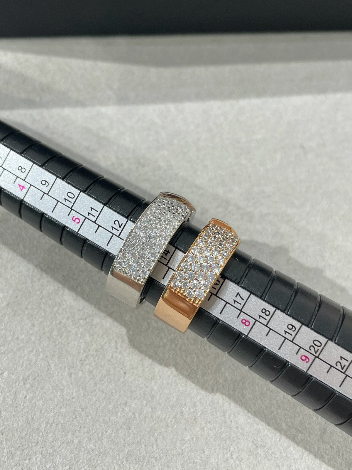 [OrnoraJewelry]LIENS EVIDENCE  DIAMOND PAVED RING