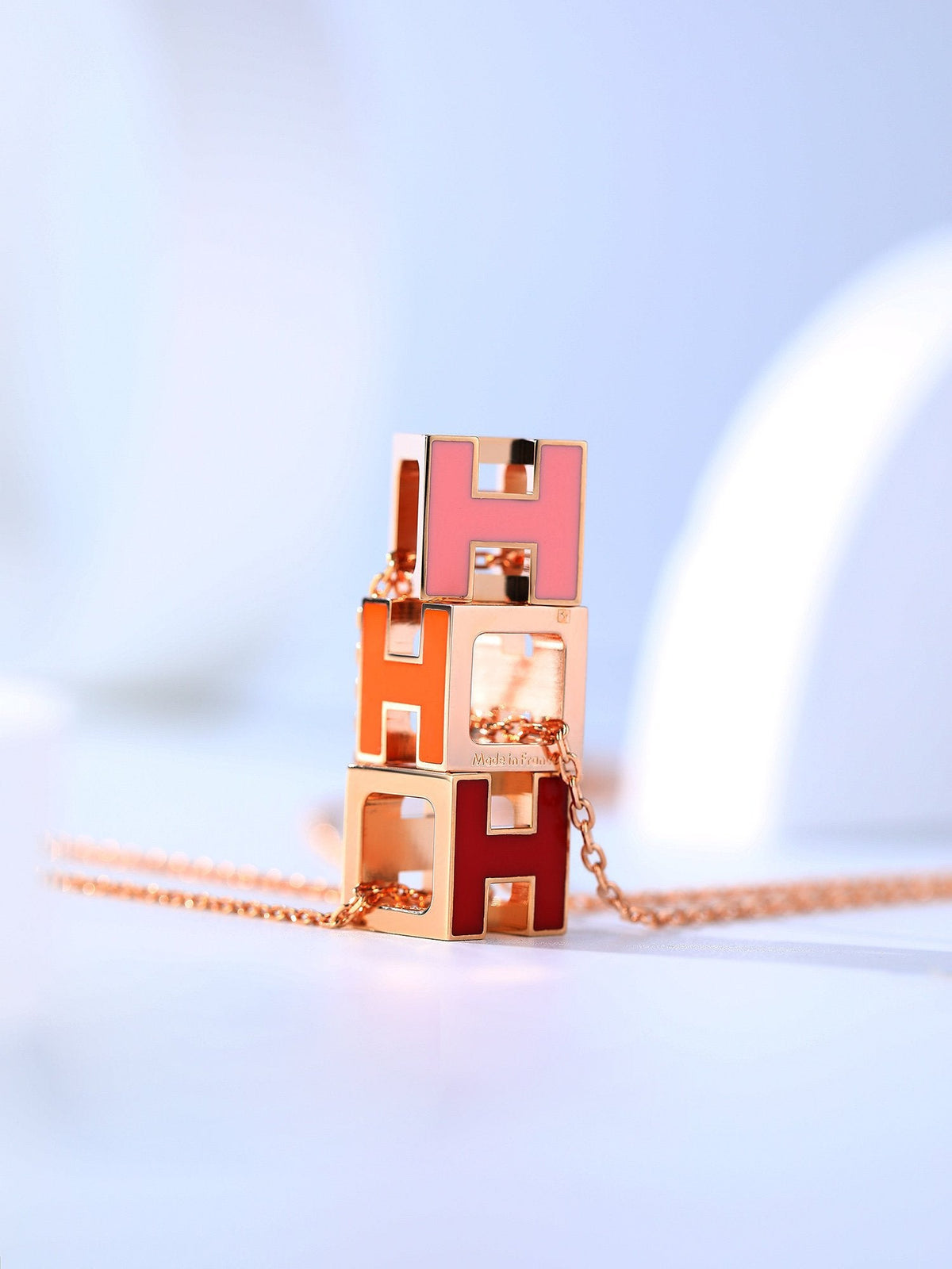 [OrnoraJewelry]H CAGE PINK GOLD NECKLACE