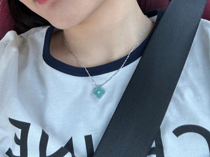 [OrnoraJewelry]CLOVER 1 DIAMOND LIGHT BLUE SILVER NECKLACE