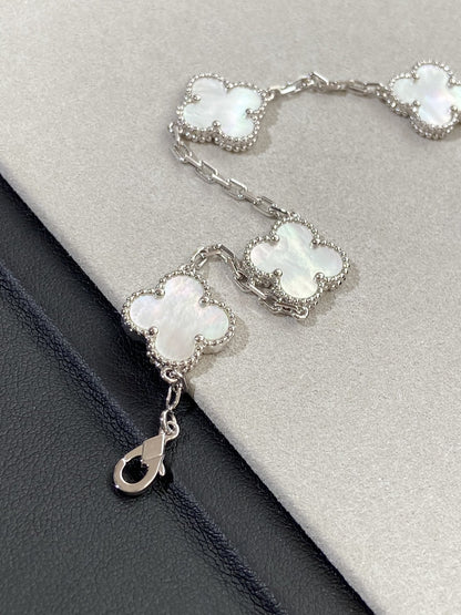 [OrnoraJewelry]CLOVER WHITE PEARL MOP 5 MOTIF BRACELET COLLECTION