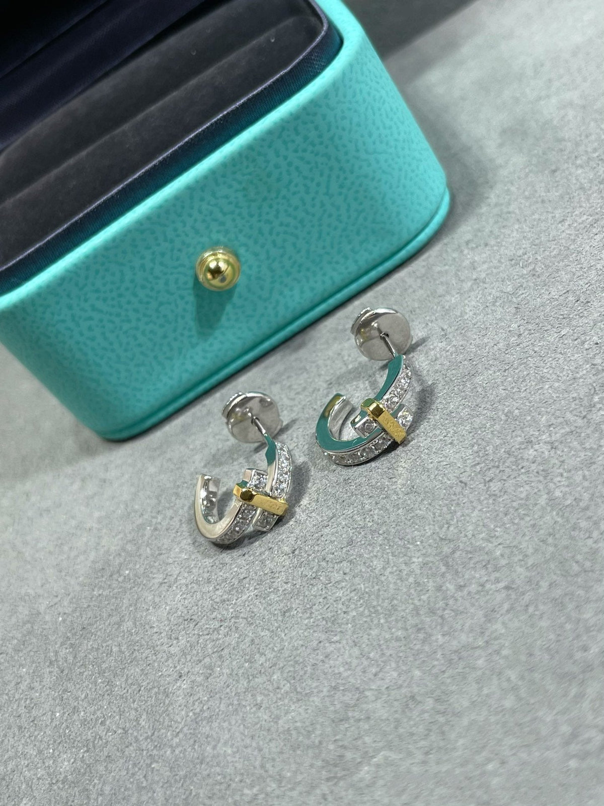 [Ornora Jewelry]EDGE DIAMOND PINK GOLD EARRINGS