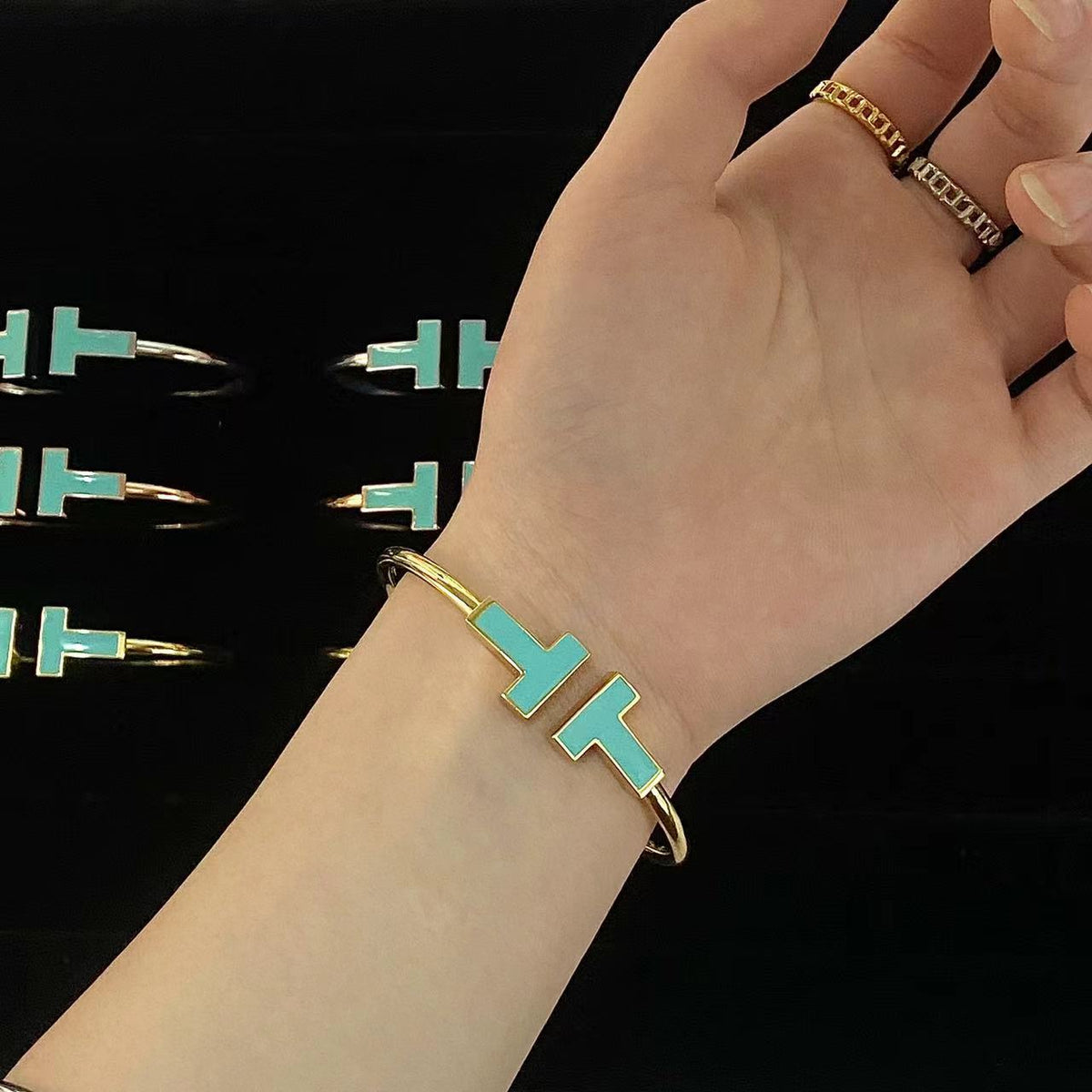[Ornora Jewelry]T WIDE TURQUOISE OPEN BRACELET