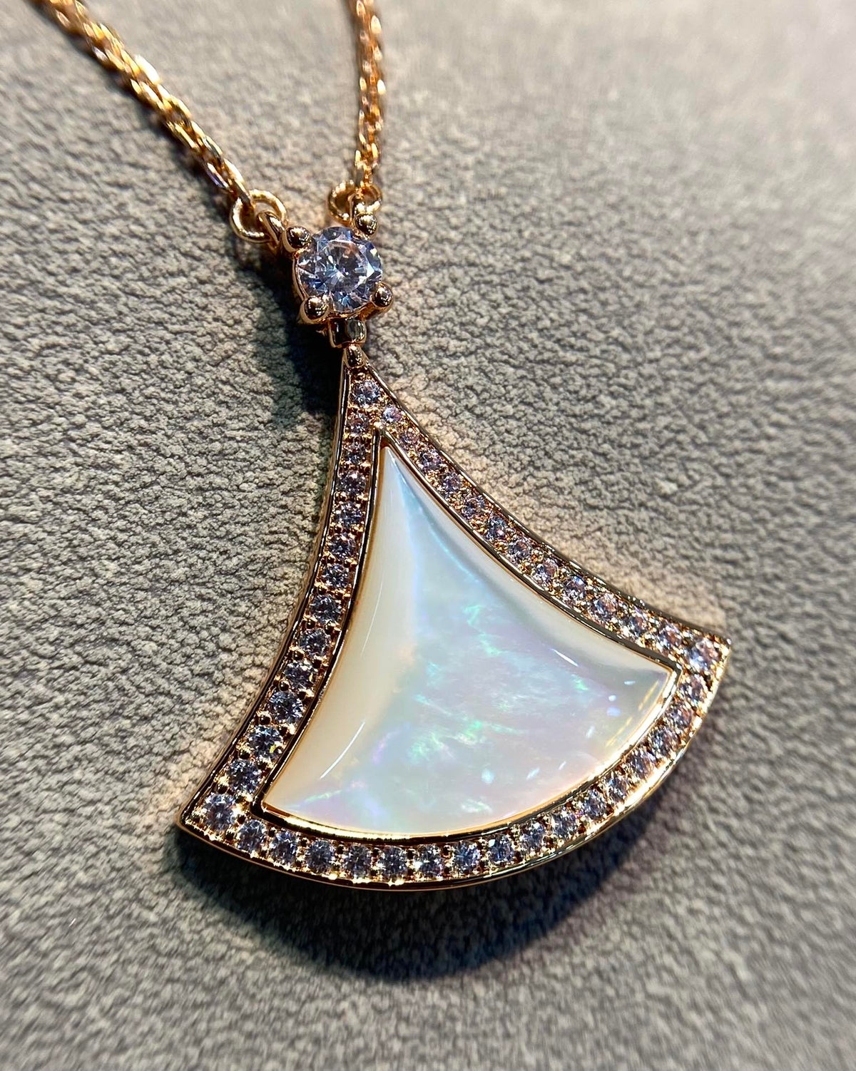 [OrnoraJewelry]DREAM MOP DIAMOND PAVED PINK GOLD NECKLACE
