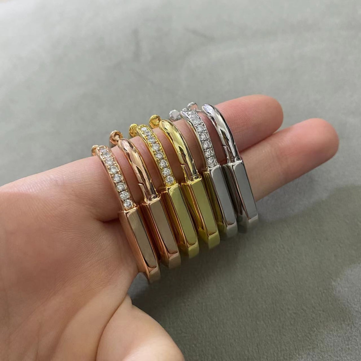[Ornora Jewelry]LOCK MEDIUM DIAMNOND EARRINGS