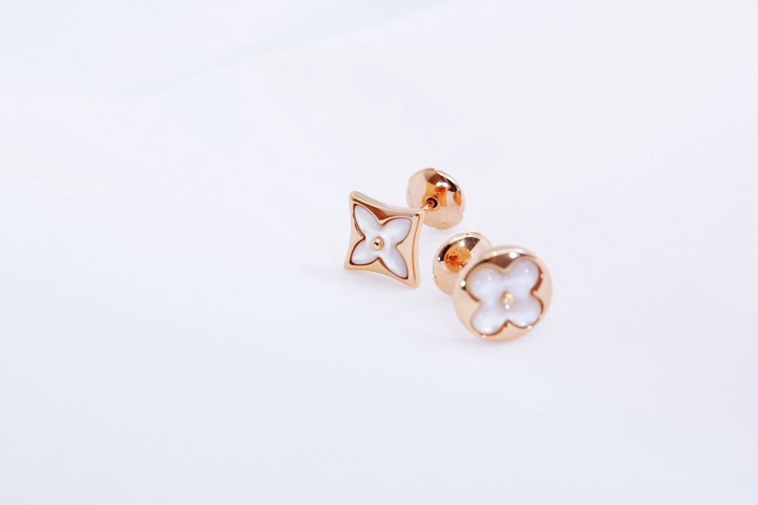 [OrnoraJewelry]OrnoraAND SUN PINK GOLD MOP STUD EARRINGS