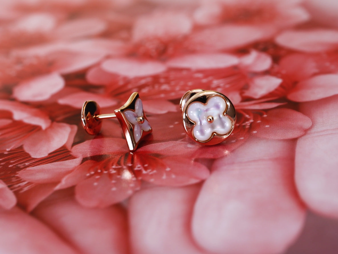 [OrnoraJewelry]OrnoraAND SUN PINK GOLD MOP STUD EARRINGS