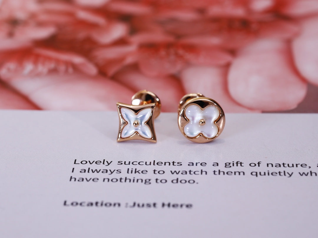 [OrnoraJewelry]OrnoraAND SUN PINK GOLD MOP STUD EARRINGS