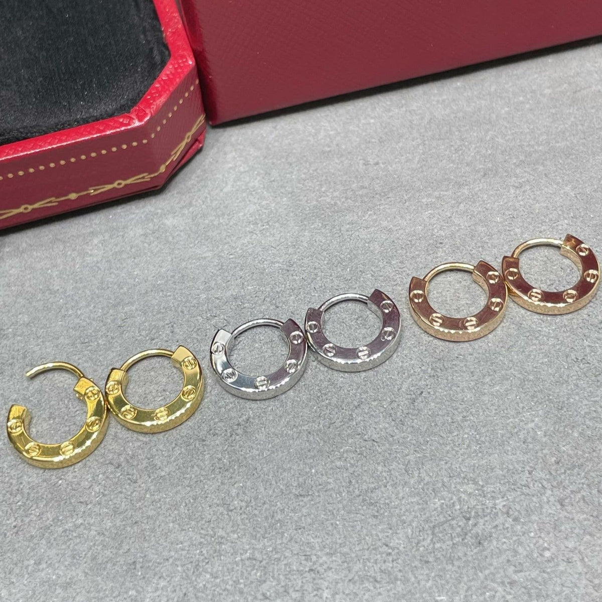 [OrnoraJewelry]LOVE MINI EARRINGS