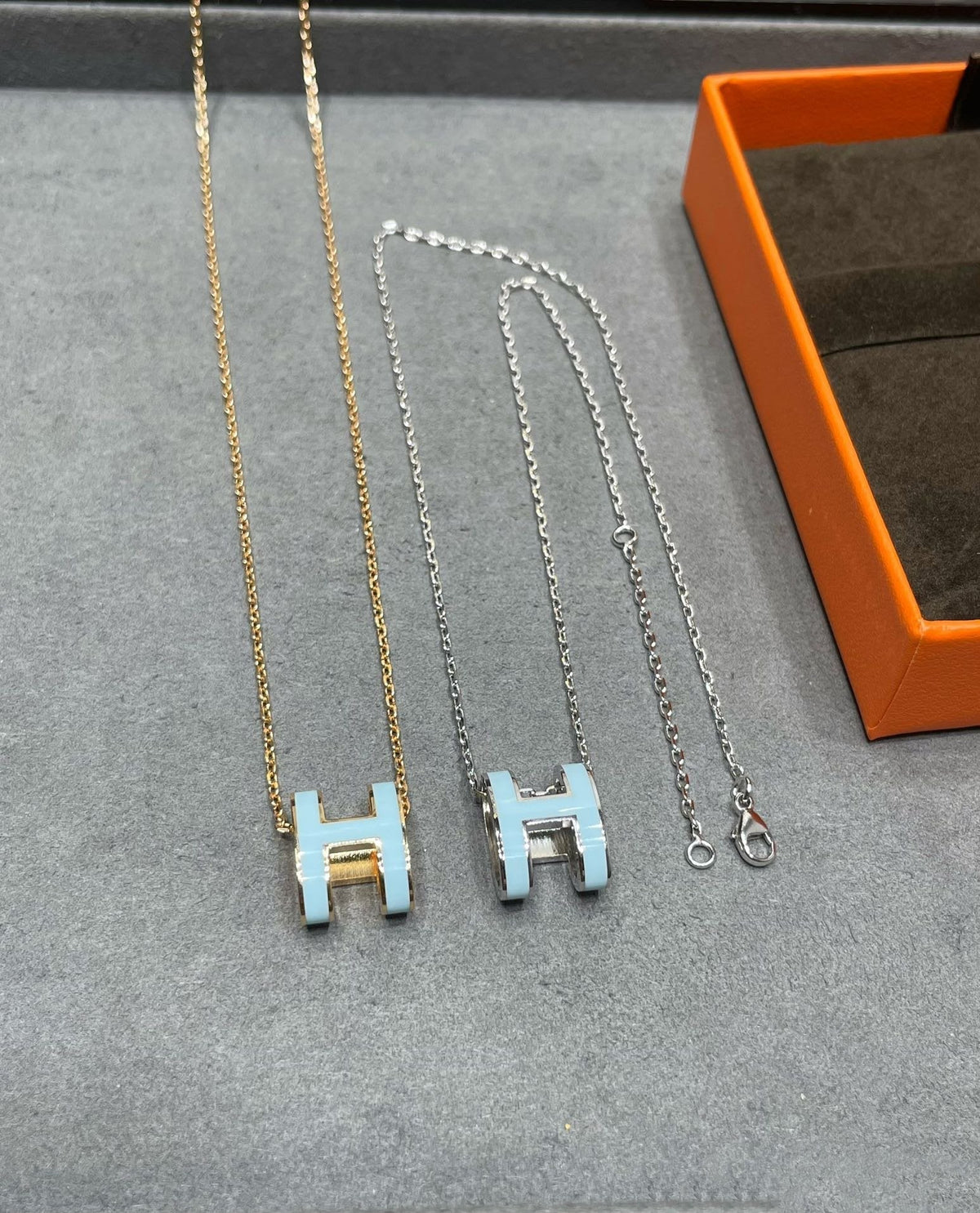 [OrnoraJewelry]POP H SKY BLUE NECKLACE