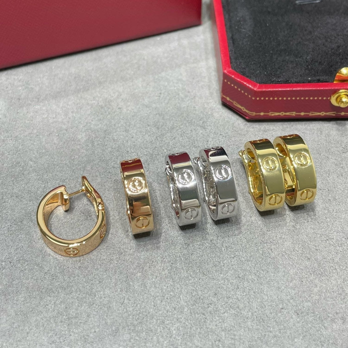 [OrnoraJewelry]LOVE 5.5MM EARRINGS
