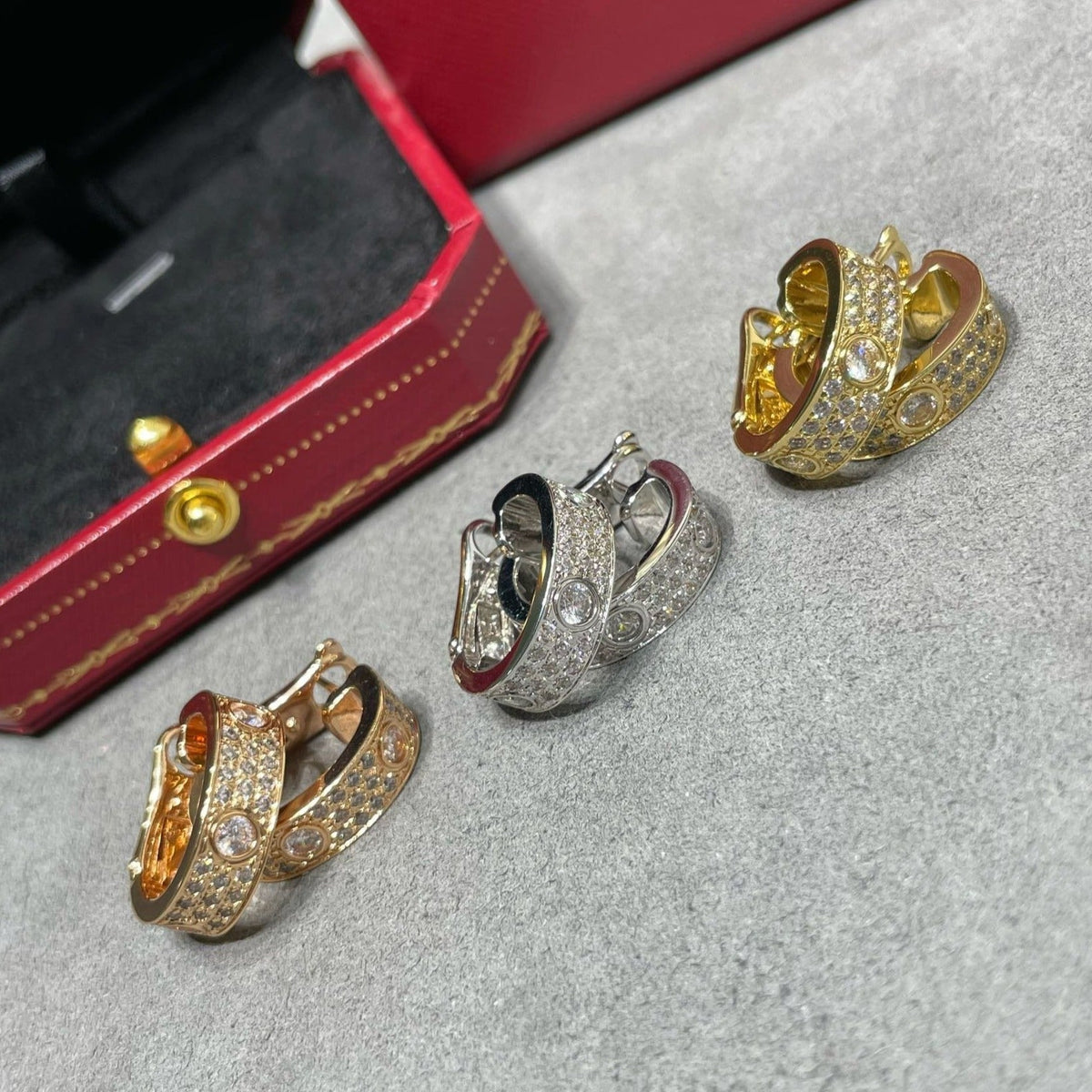 [OrnoraJewelry]LOVE 5.5MM DIAMOND PAVED EARRINGS