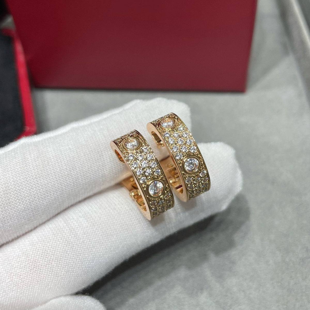 [OrnoraJewelry]LOVE 5.5MM DIAMOND PAVED EARRINGS