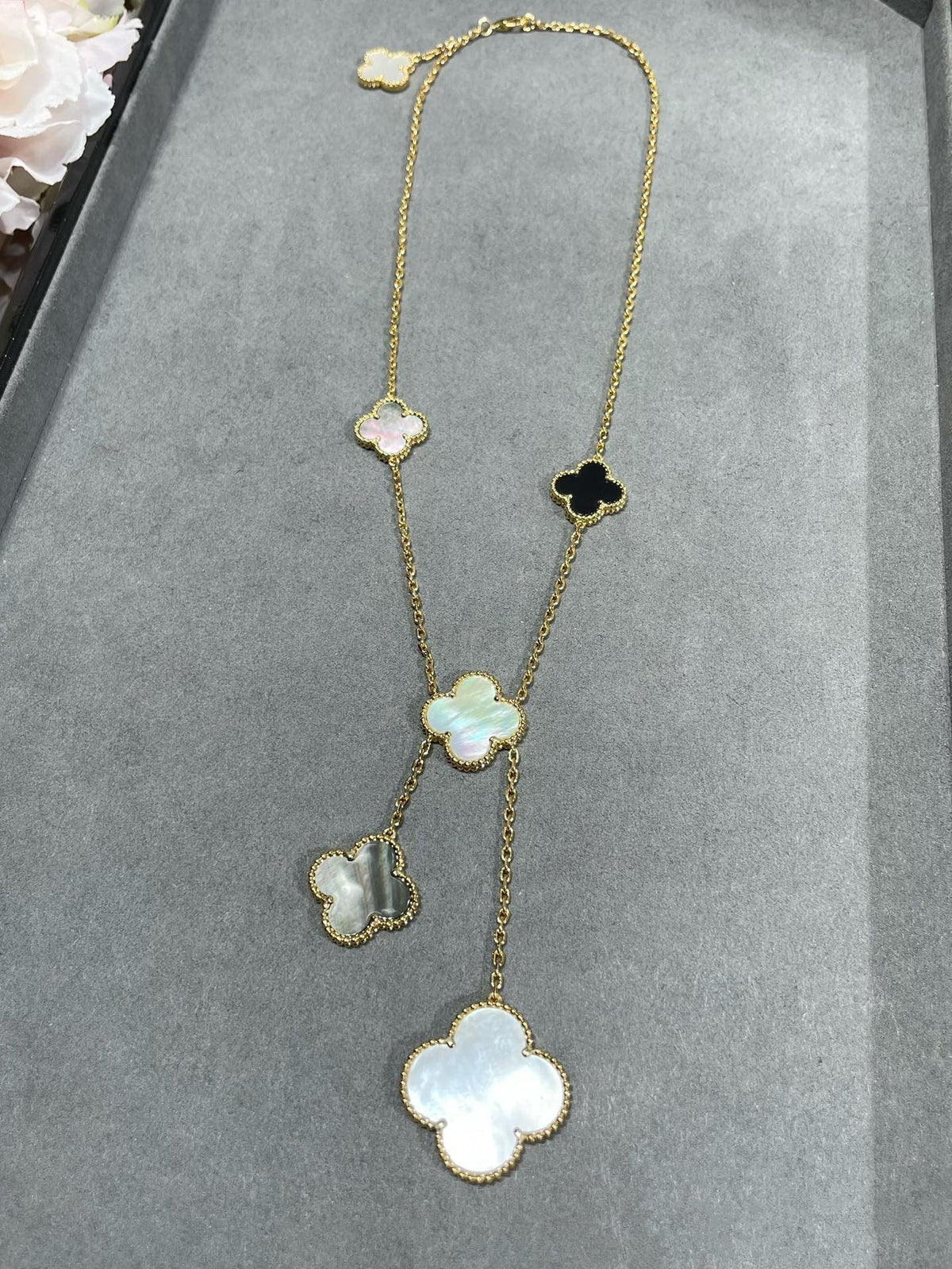 [OrnoraJewelry]CLOVER 6 MOTIF MOP ONYX GOLD NECKLACE