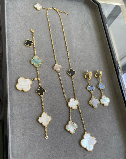 [OrnoraJewelry]CLOVER 3 MOTIF MOP ONYX DARK MOP PINK GOLD EARRINGS