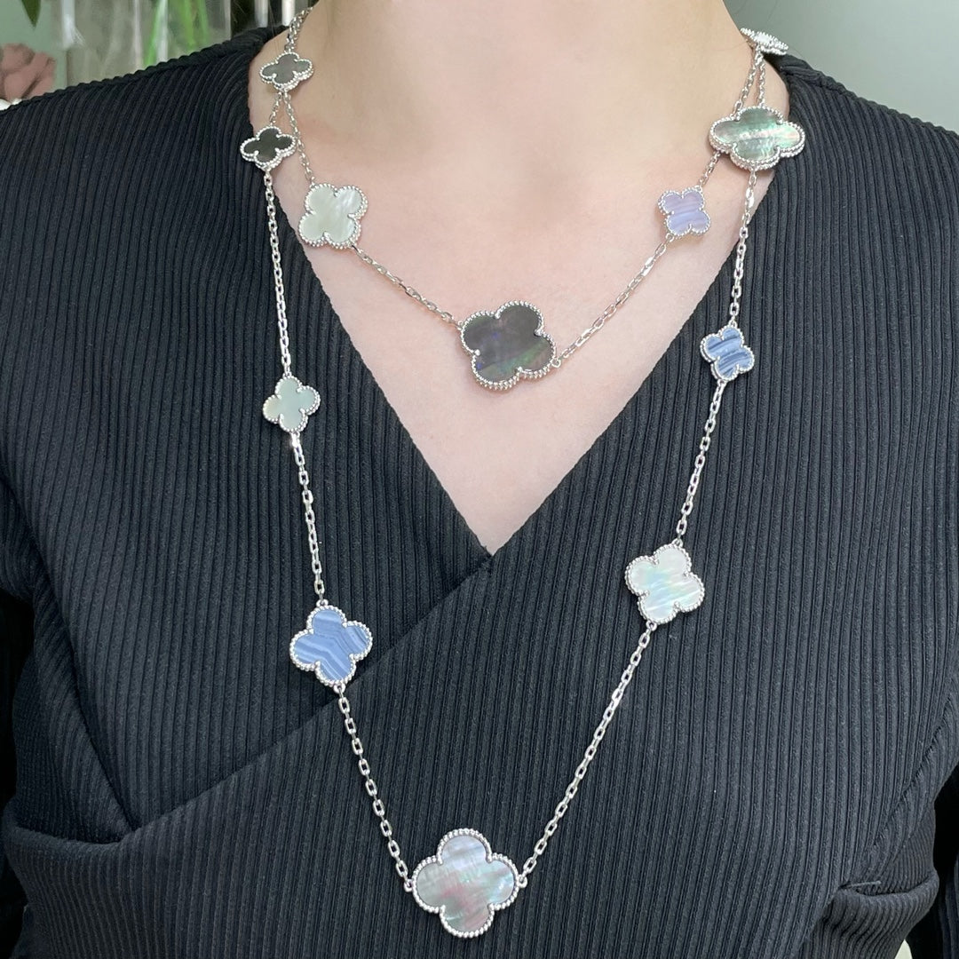 [OrnoraJewelry]CLOVER 16 MOTIF CHALCEDONY MOP SILVER NECKLACE
