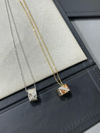 [OrnoraJewelry]LIENS EVIDENCE DIAMOND NECKLACE