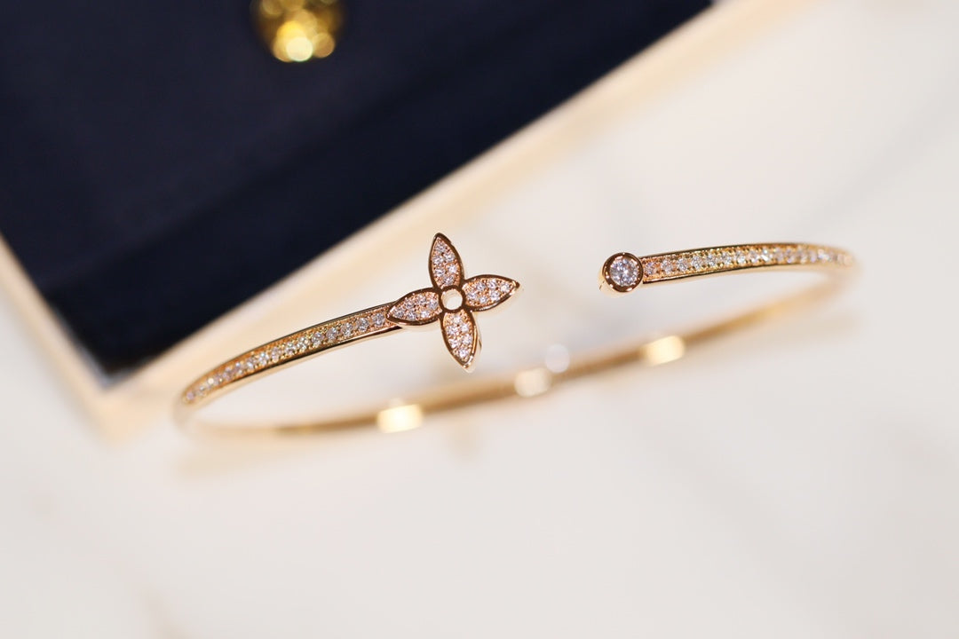 [OrnoraJewelry]IDYLLE GOLD OPEN BRACELET DIAMOND PAVED