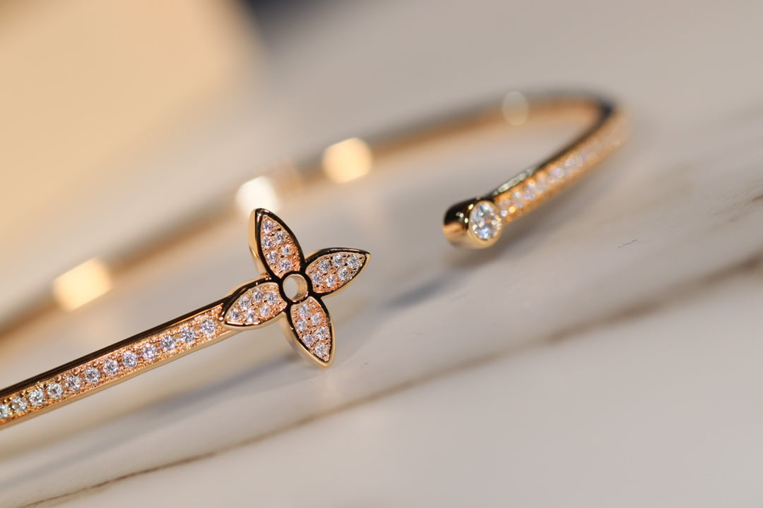 [OrnoraJewelry]IDYLLE GOLD OPEN BRACELET DIAMOND PAVED