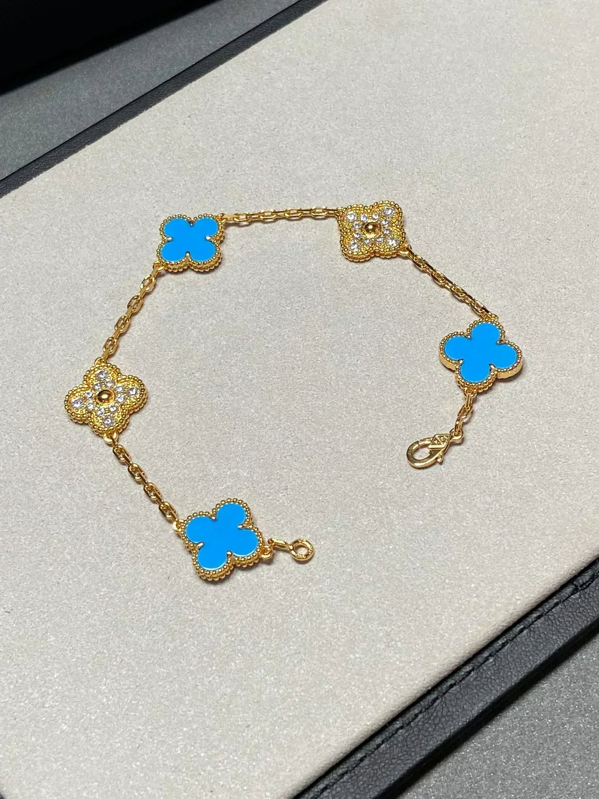 [OrnoraJewelry] CLOVER 5 MOTIF BLUE AGATE BRACELET COLLECTION