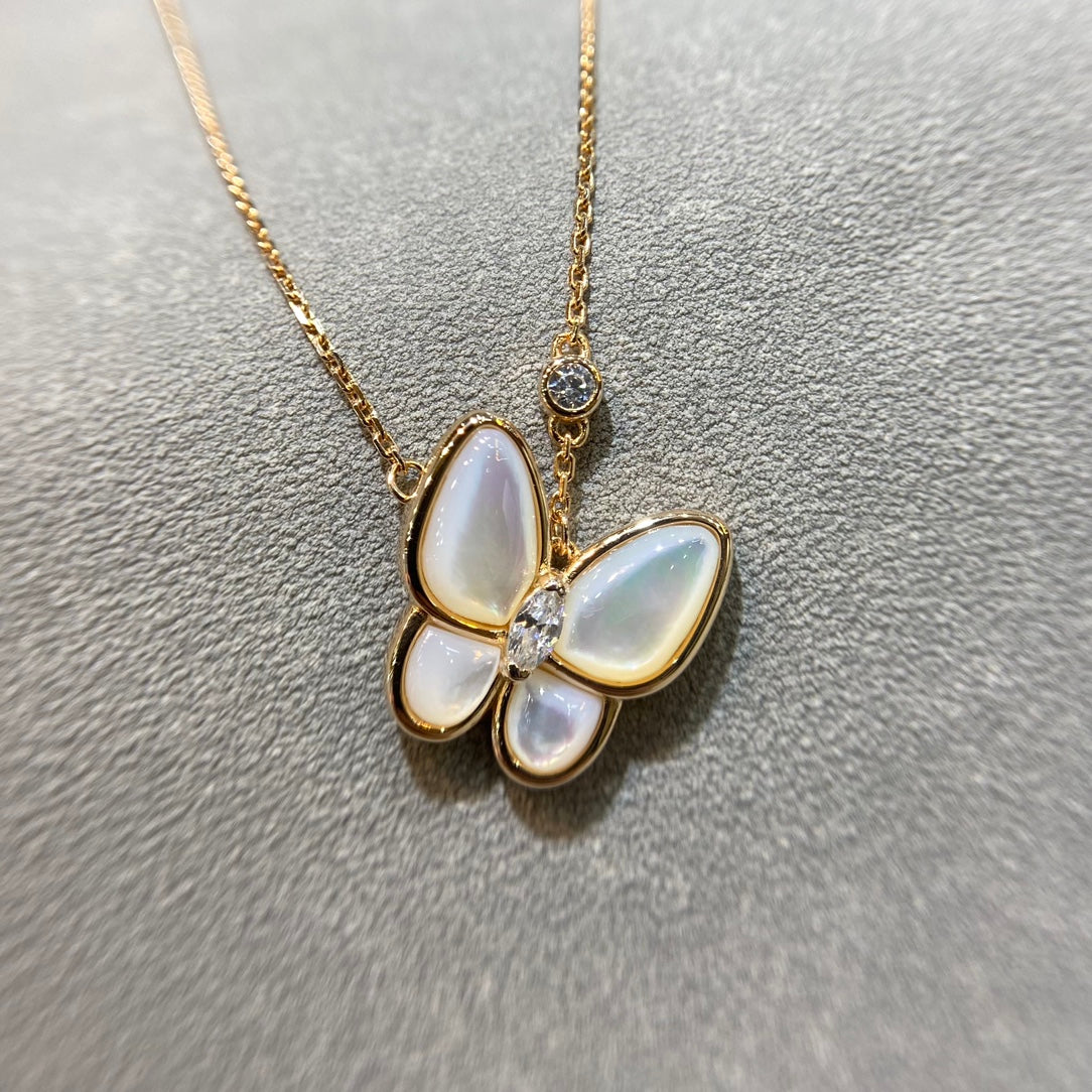 [OrnoraJewelry]BUTTERFLY MOP DIAMOND NECKLACE