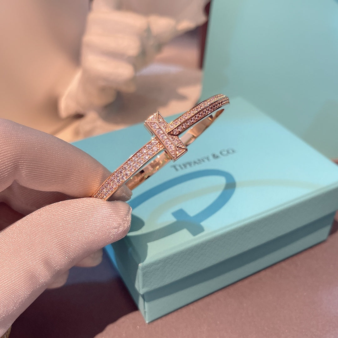 [Ornora Jewelry]T1 WIDE HINGED BANGLE DIAMOND PAVED BRACELET