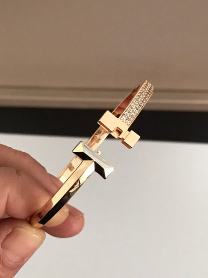 [Ornora Jewelry]T1 WIDE DIAMOND HINGED BANGLE PINK GOLD