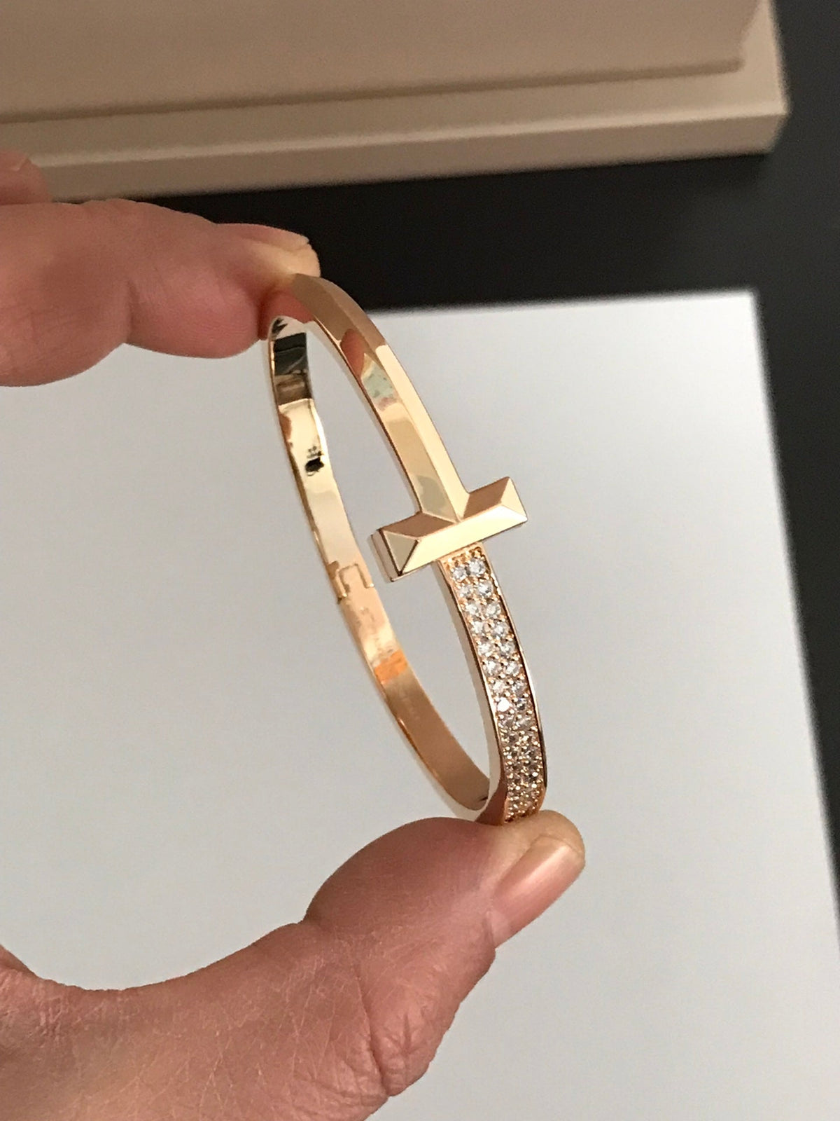 [Ornora Jewelry]T1 WIDE DIAMOND HINGED BANGLE PINK GOLD