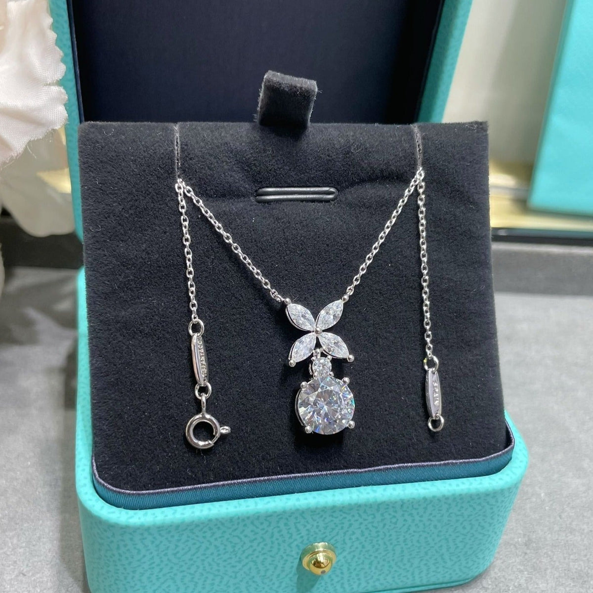 [Ornora Jewelry]VICTORIA PENDANT SILVER DIAMOND NECKLACE