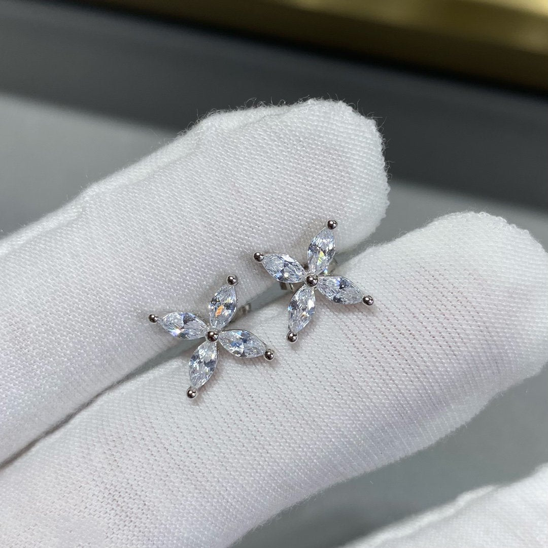[Ornora Jewelry]VICTORIA SILVER DIAMOND STUD MINI EARRINGS