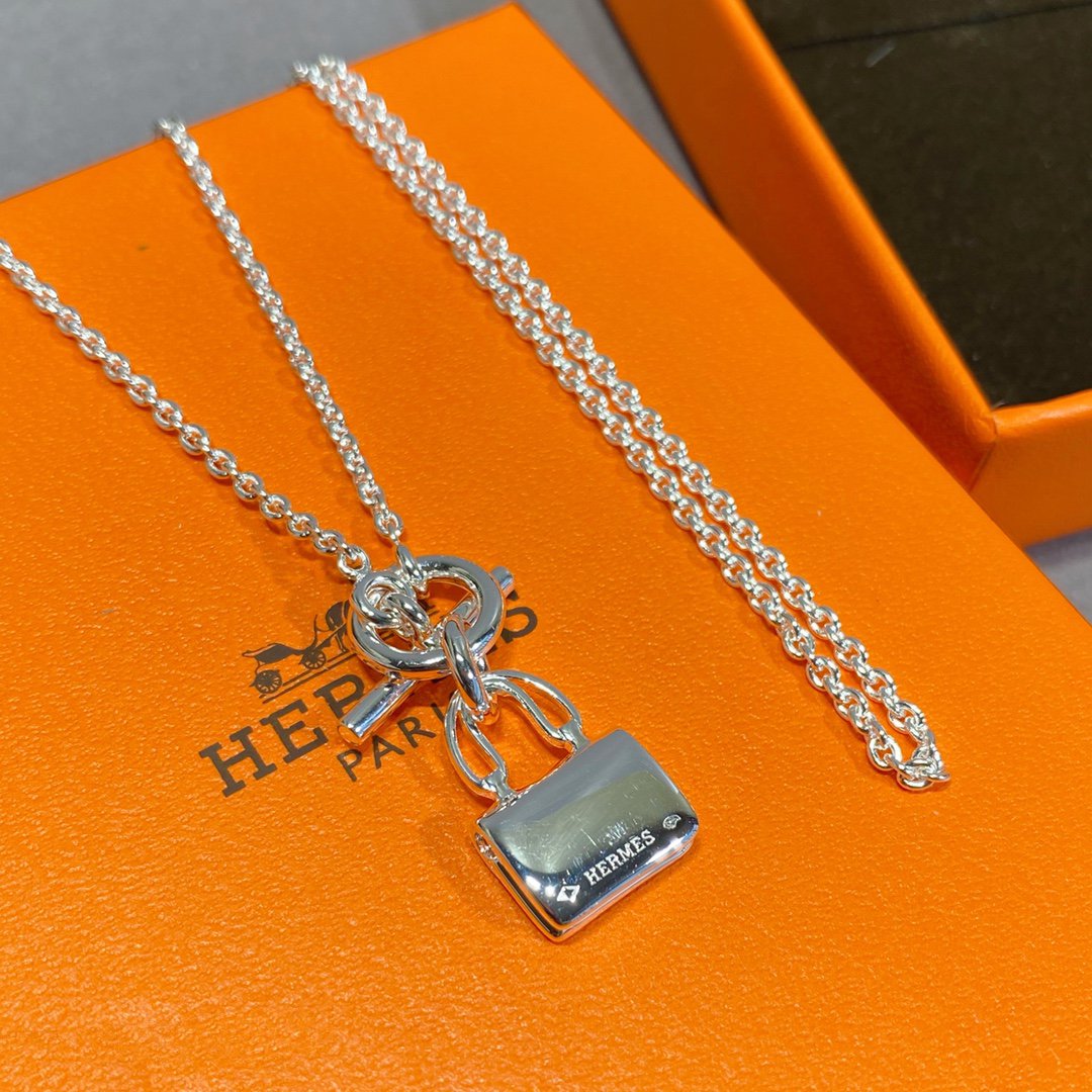 [OrnoraJewelry]CONSTANCE PEDANT SILVER NECKLACE