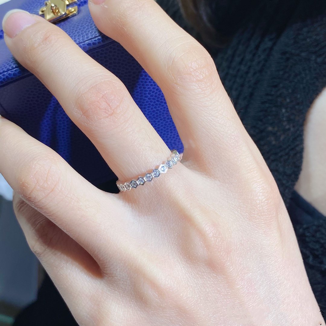 [OrnoraJewelry]BEE LOVE DIAMOND PAVED SMALL RING