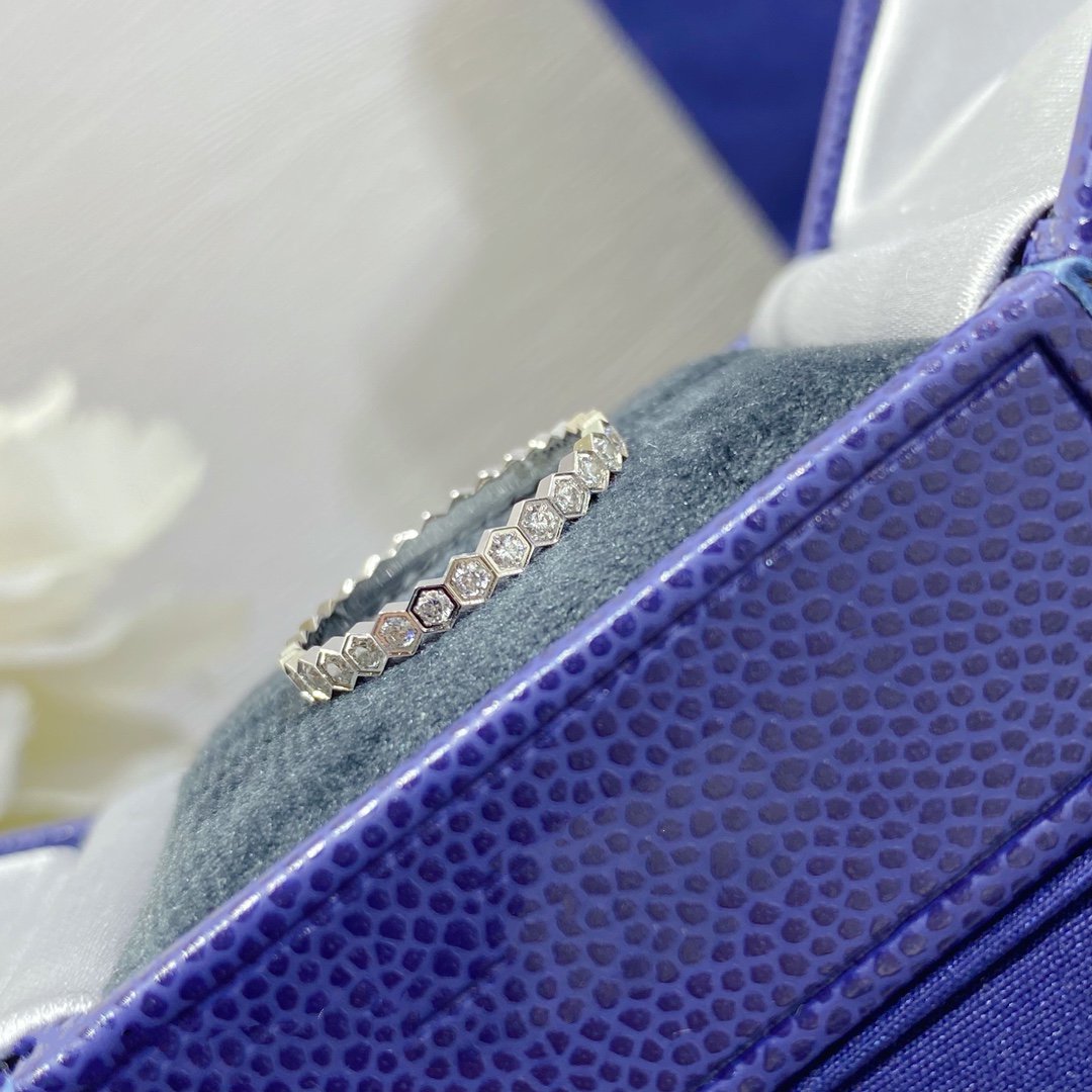 [OrnoraJewelry]BEE LOVE DIAMOND PAVED SMALL RING
