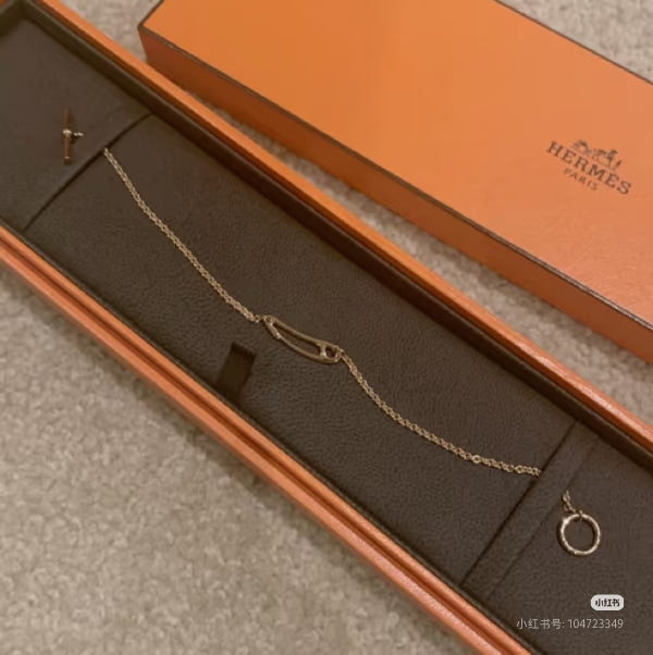 [OrnoraJewelry]Brooch Necklace