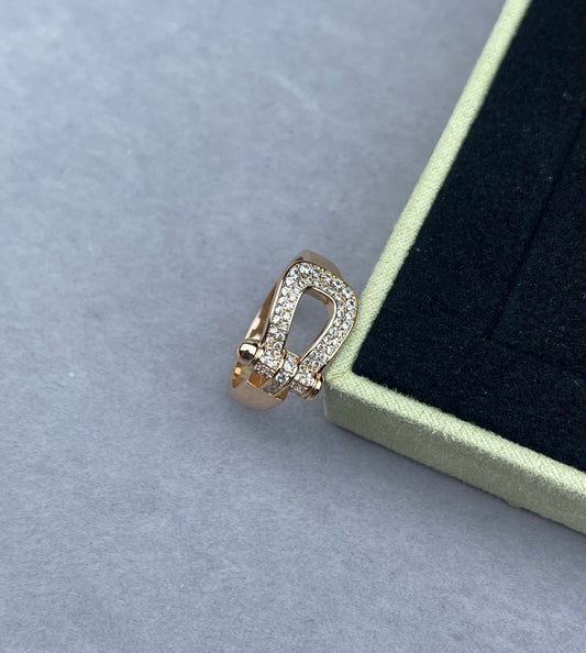 [OrnoraJewelry]Wide Hoof-Shaped Diamond-Studded Ring