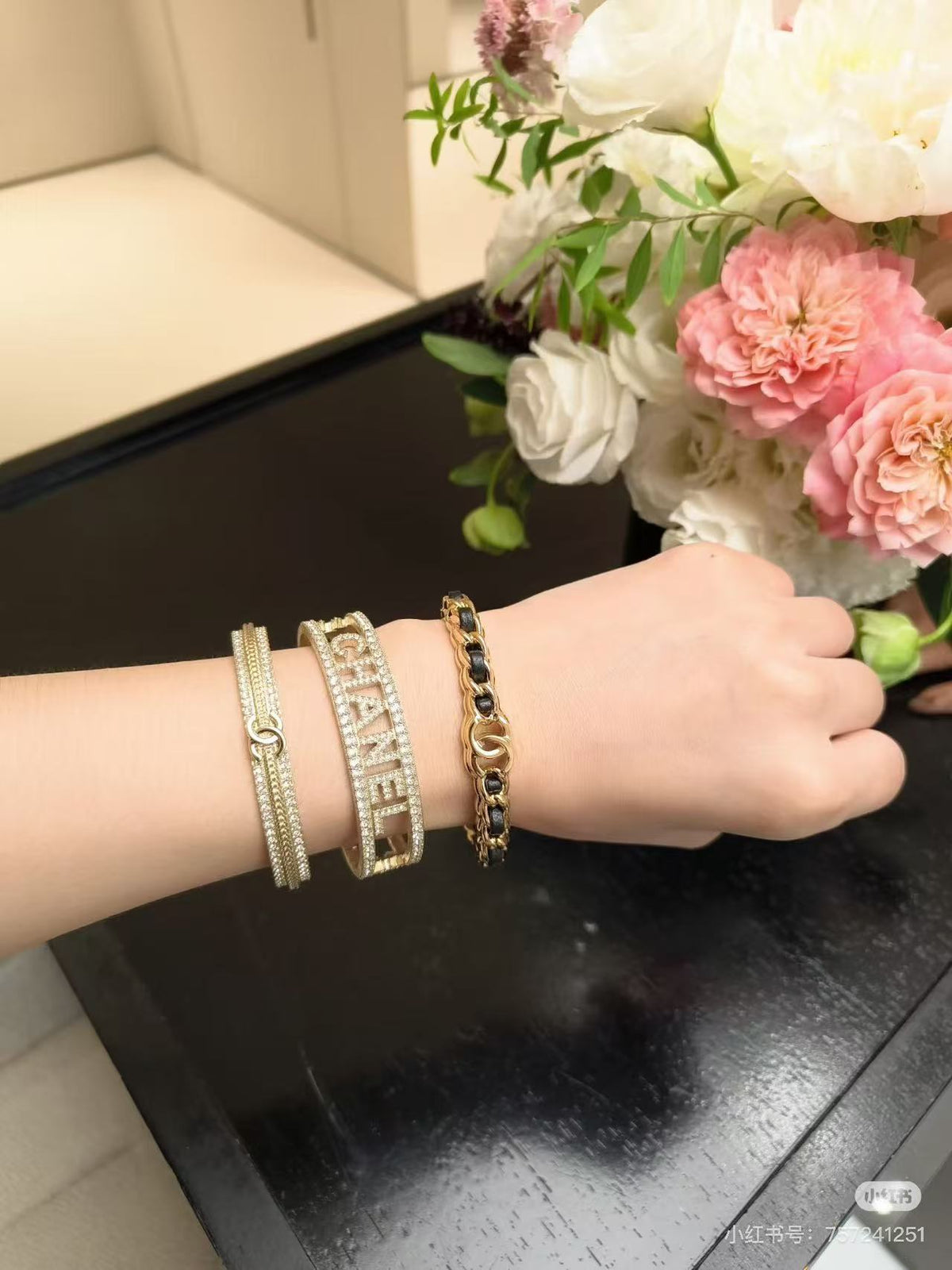 [OrnoraJewelry]Double C Open Bangle