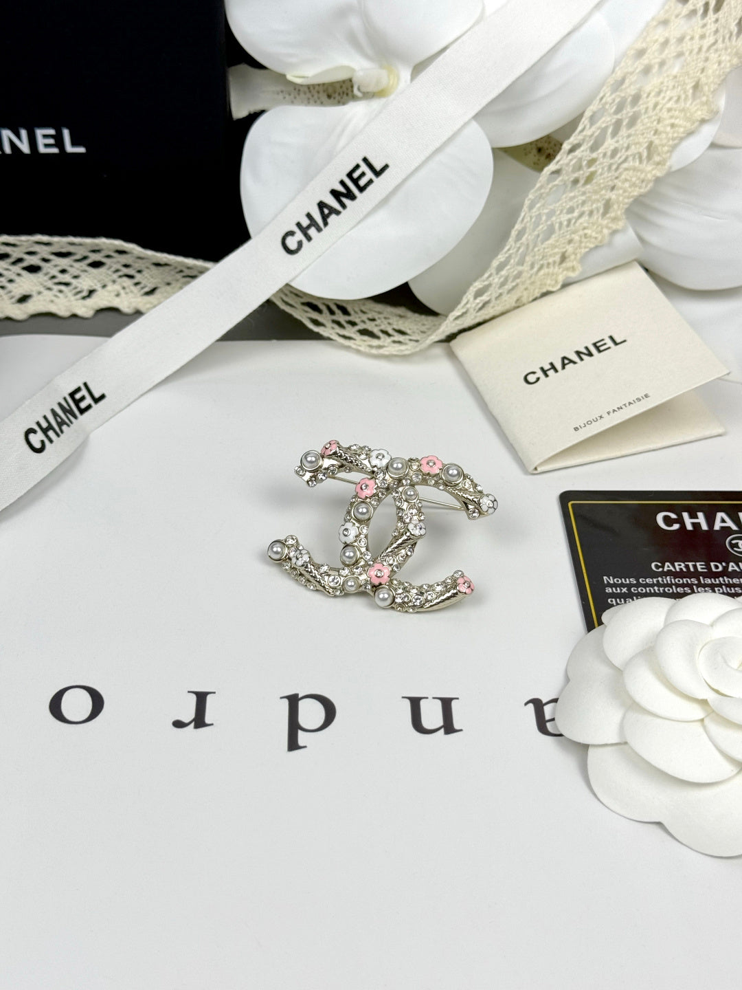 [OrnoraJewelry]26C Pink-White Enamel Ice Cream Cone Double C Brooch