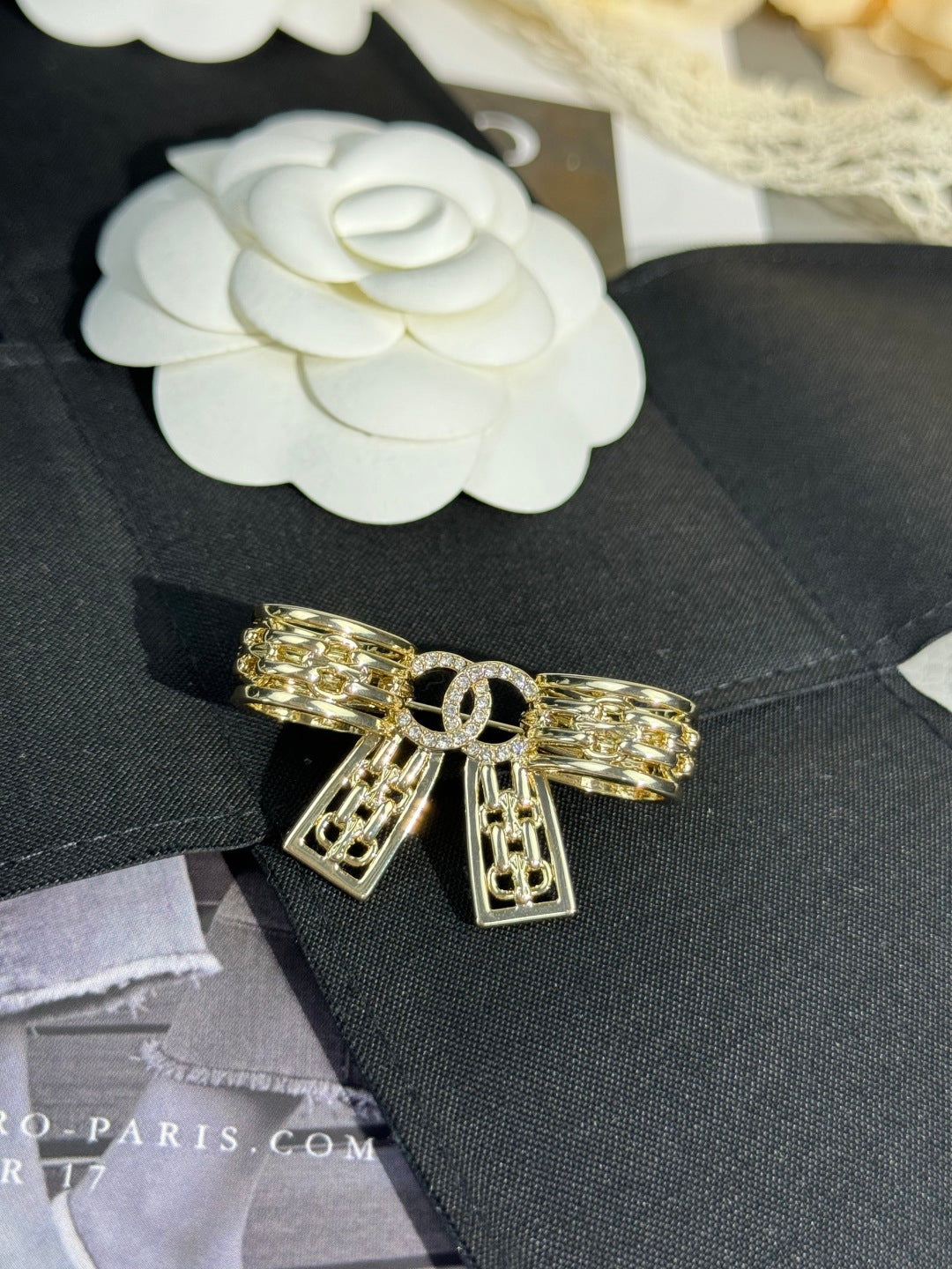 [OrnoraJewelry]25K Hollow Bow Brooch