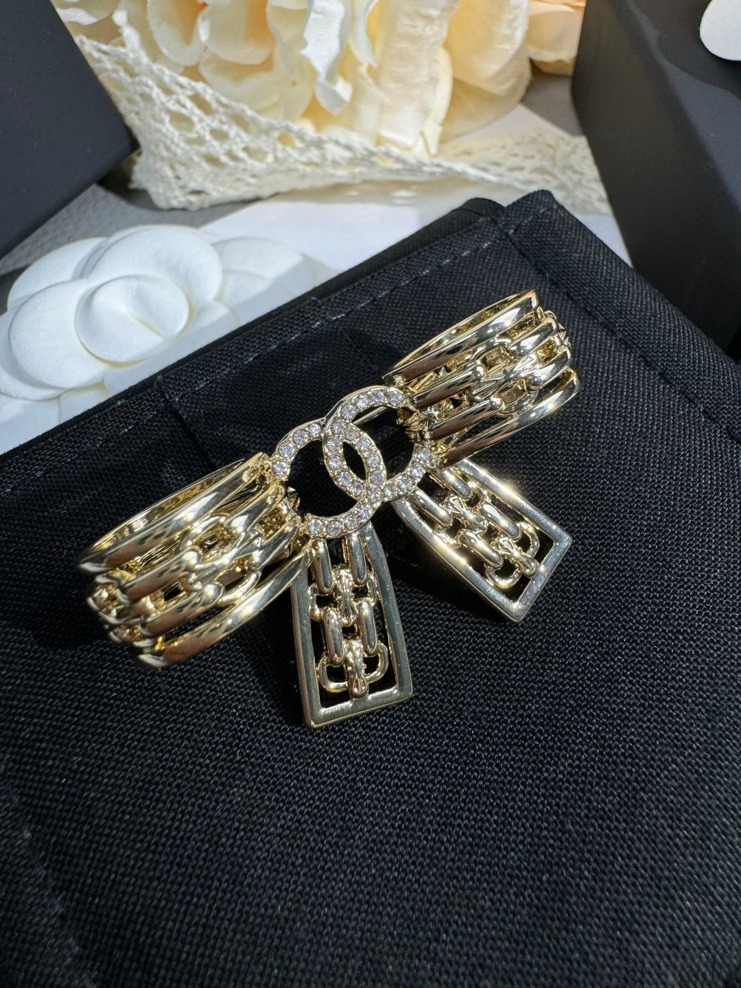 [OrnoraJewelry]25K Hollow Bow Brooch