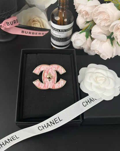[OrnoraJewelry]Pink Resin Classic Brooch 5cm