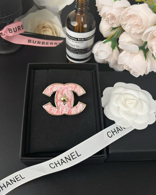 [OrnoraJewelry]Pink Resin Classic Brooch 5cm