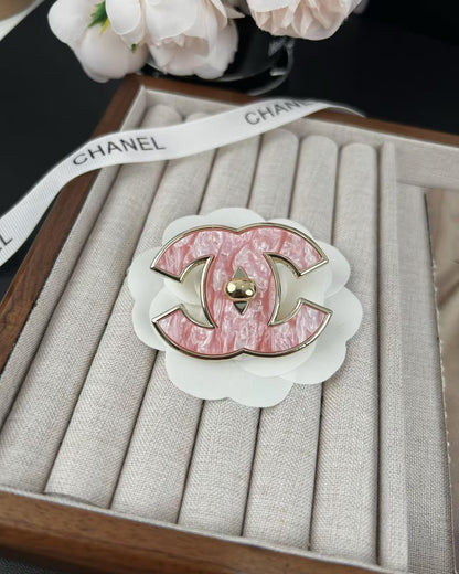 [OrnoraJewelry]Pink Resin Classic Brooch 5cm