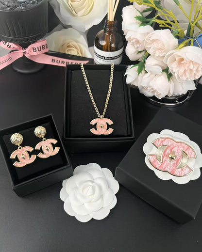 [OrnoraJewelry]Pink Resin Classic Brooch 5cm